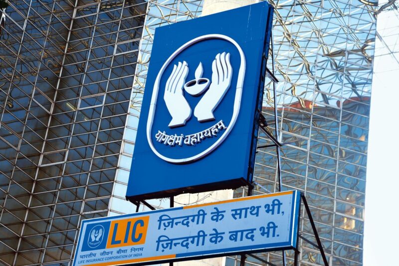 LIC share price jumps 20% in six months. Can insurance behemoth’s stock cross ₹1,000 mark soon?