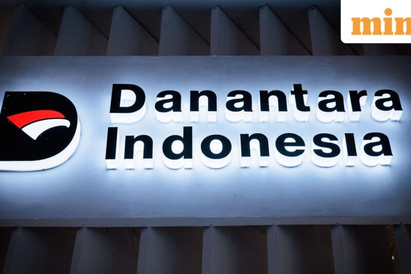 Tycoons pledge to buy $3 billion of Indonesian ‘Patriot’ bonds