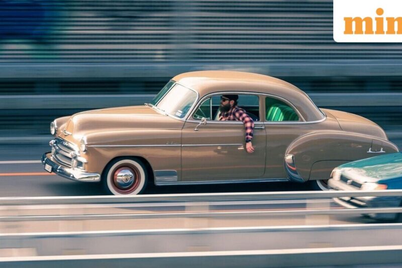 Three large-cap auto stocks to watch now