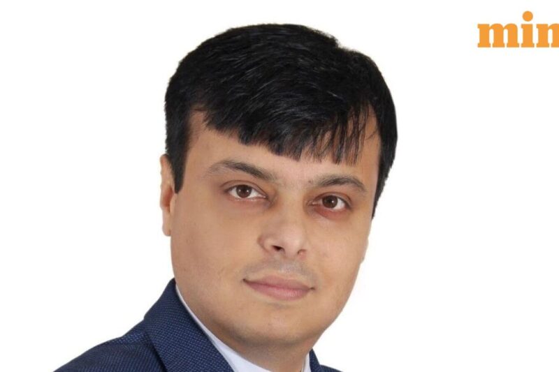 Vinay Rajani of HDFC Securities suggests these stocks to buy for short-term