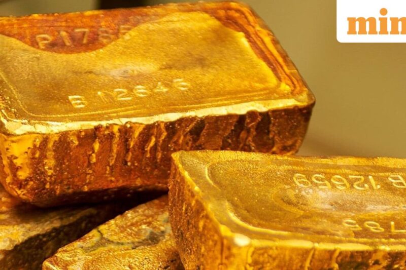 As gold nears ₹1.25 lakh in Delhi, discover the best gold ETFs to boost your portfolio this Diwali