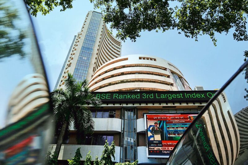 Nifty hovers over record high as FPIs reverse negative bets