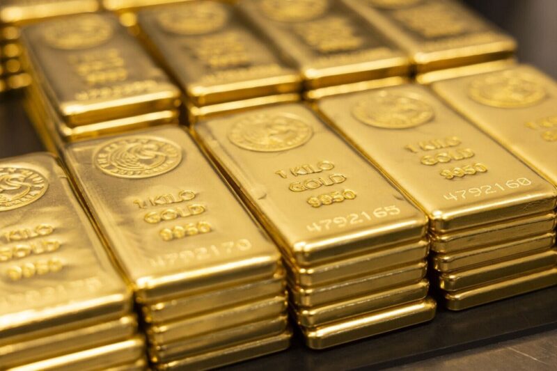 Gold price today: Rates hit a new high of $4,289 on Comex as investors seek safe-haven asset amid US-China trade tension