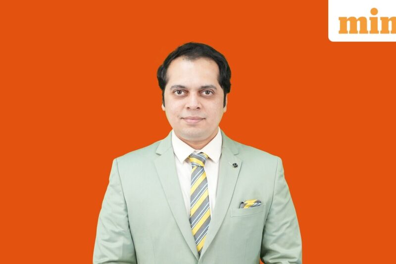 Tata Motors to Bajaj Finance- Jay Thakkar suggests three stocks to buy or sell for short-term in F&O segment