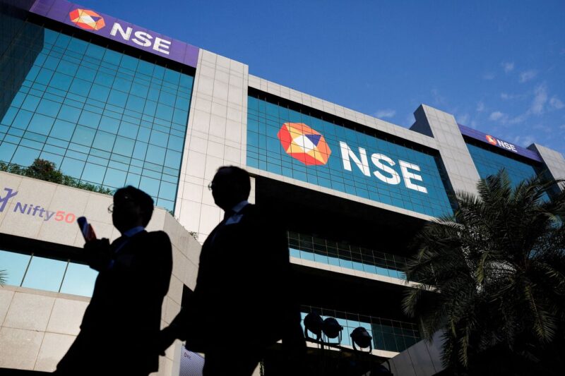 FPIs convert futures to cash shares