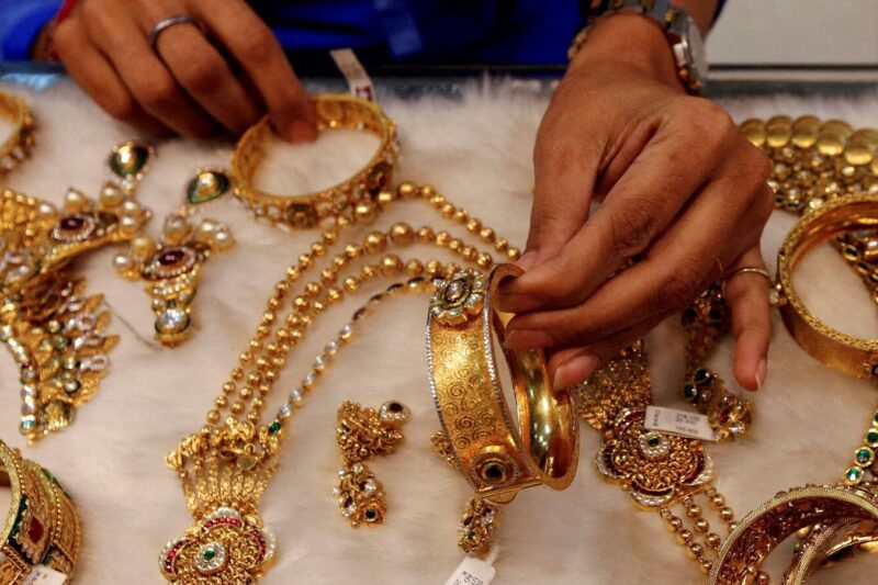 Muthoot Finance share price extends rally to 5th day; hits record high as gold prices soar to new peak