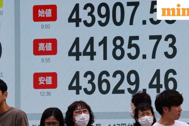 Indian stock market: 10 things that changed for market overnight- Gift Nifty, RBI policy, US govt shutdown to gold rates