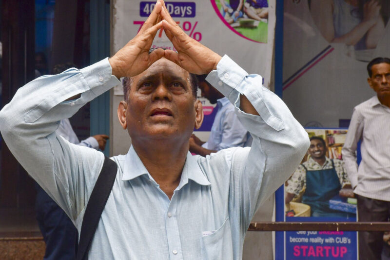 Sensex tanks 465 points, extends loss to 2nd day; Nifty below 25,750 — 10 key highlights from Indian stock market today