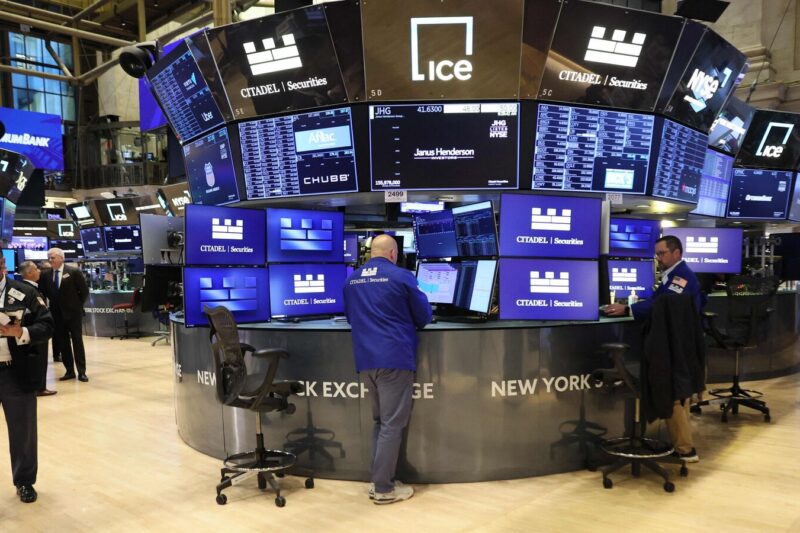 US Stock Market today: S&P 500, Dow Jones, Nasdaq climb to record high on optimism over US-China trade truce