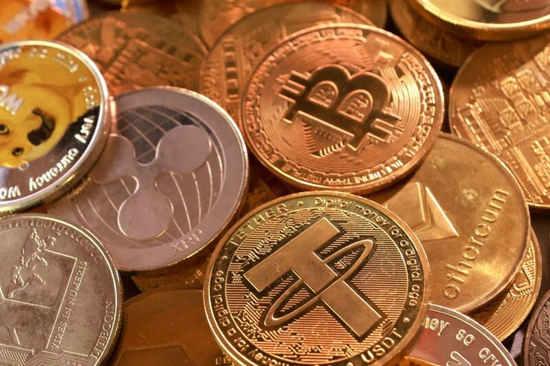 Bitcoin crashes after Trump imposes 100% tariff on Chinese imports, down to $1,12,500 levels