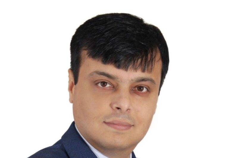 Vinay Rajani of HDFC Securities suggests these stocks to buy for short-term